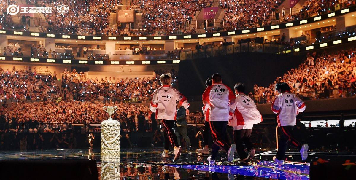 五连冠傲立钱塘 成都AG超玩会夺得2025KPL夏季赛冠军